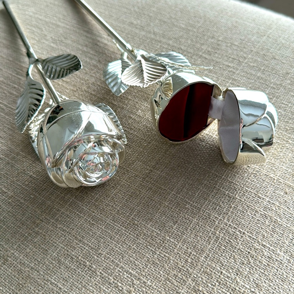 2 Silver Plated Rose Ring Boxes - image 6